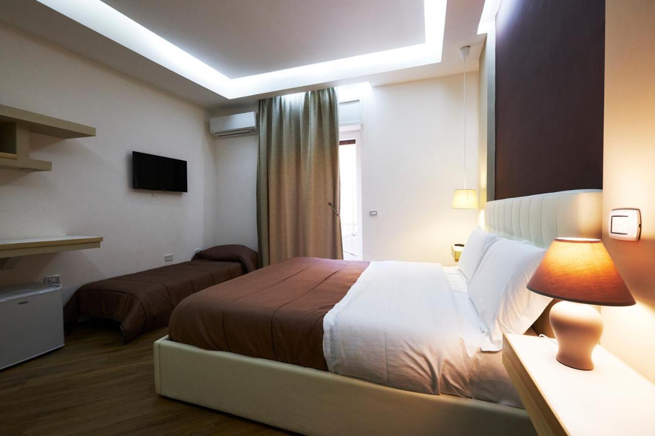 360 Hospitality Bed & Breakfast Salerno Bagian luar foto