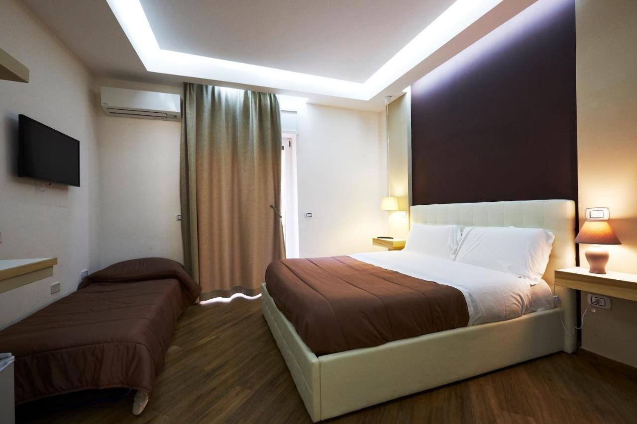 360 Hospitality Bed & Breakfast Salerno Bagian luar foto