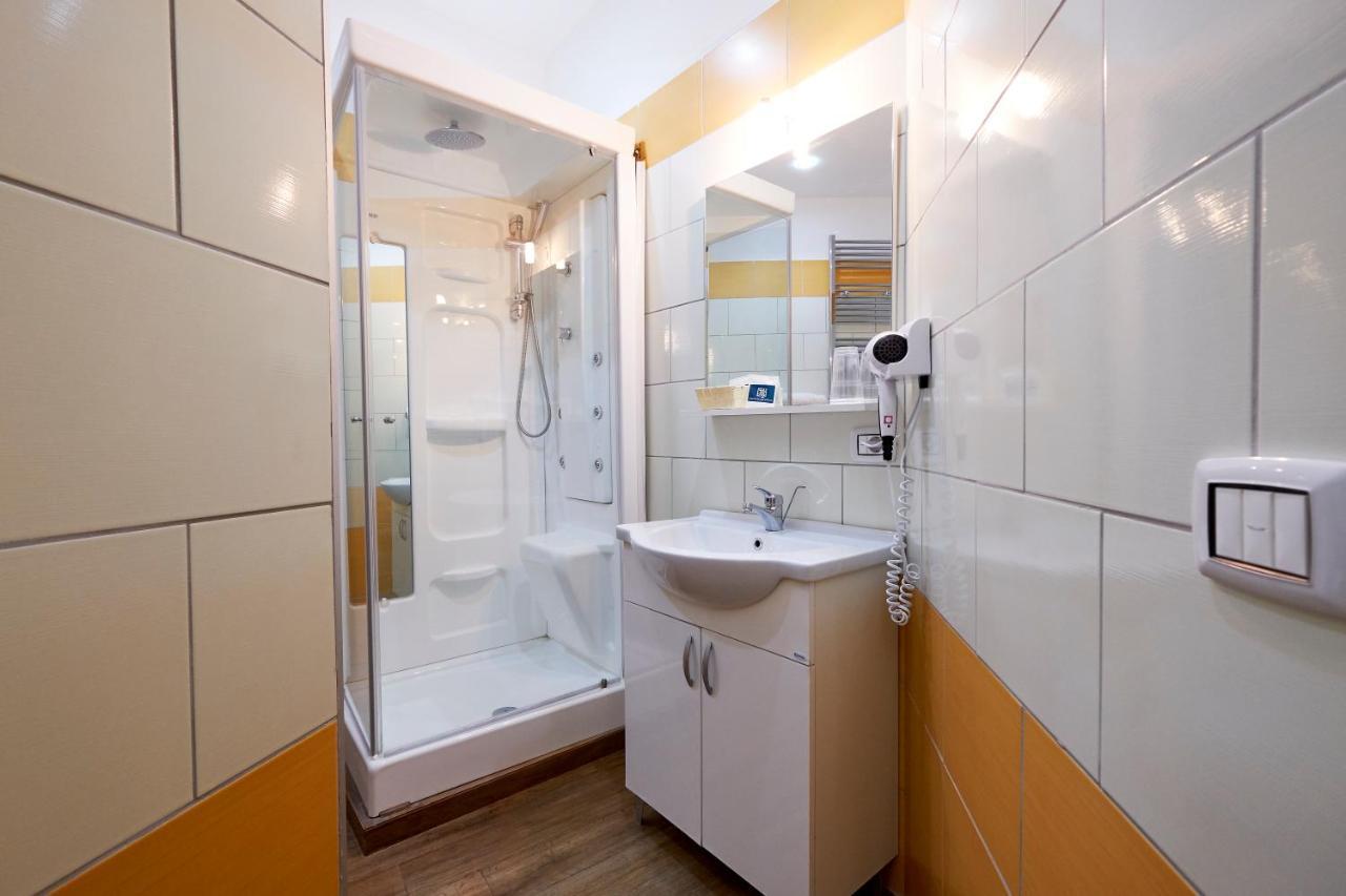 360 Hospitality Bed & Breakfast Salerno Bagian luar foto